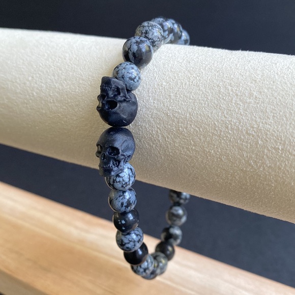 Snowflake Obsidian Skull Bracelet - Picture 1 of 7